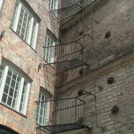 Rotermann Industrial Art Loft * Таллин